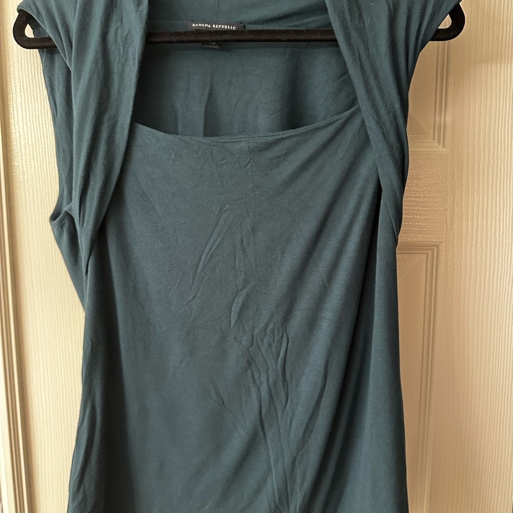 Banana Republic Forest Green luxurious and soft sleeveless modal top, XL